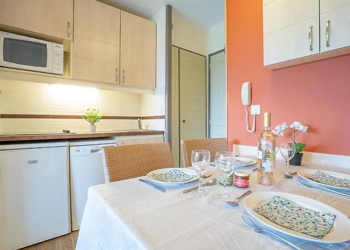 Le Village - C3 217 By Interhome Saint-Raphaël