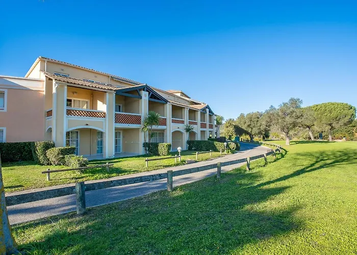 Apartment Le Village - C3 217 By Interhome *